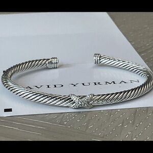 David Yurman Silver Bracelet with Diamond Auth
4mm New Size Medium